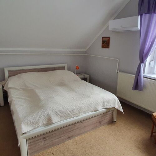 Appartement Obergeschoss im Dachgeschoss