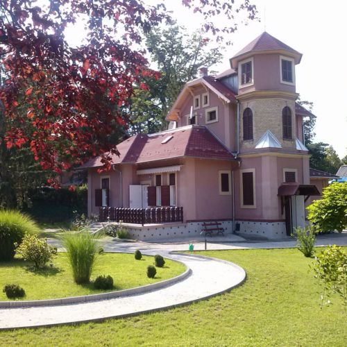 Apartament 8-osobowy Pałac Family