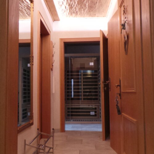 Apartament la etaj cu vedere spre munte cu 3 camere pentru 6 pers.