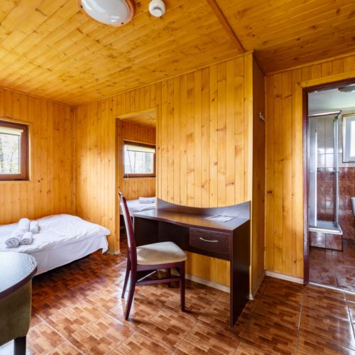 Domek letniskowy 3-osobowy parterowy z widokiem na jezioro