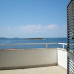 Sea View 1-Room Air Conditioned Apartment for 4 Persons A-15704-c