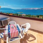 Apartmanok Parkolóhellyel Novi Vinodolski - 15946