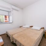 Pokoj s klimatizací pro 2 os. s výhledem na moře S-16006-e