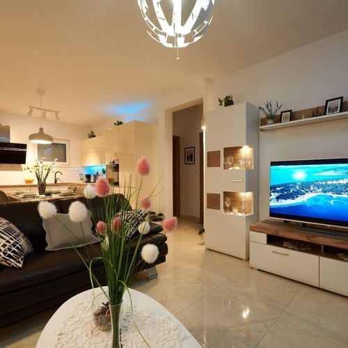 Panoramic Upstairs 2-Room Apartment for 4 Persons