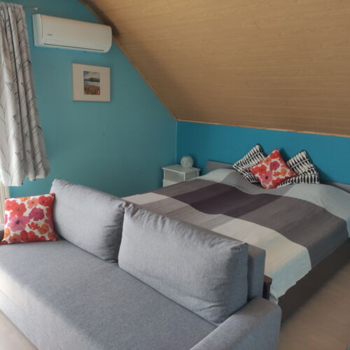 Camera tripla cu balcon cu panoramă (se poate solicita pat suplimentar)