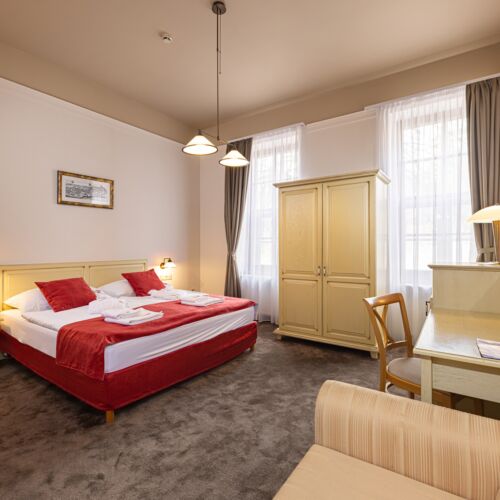 Ground Floor Barrier Free Double Room (extra bed available)