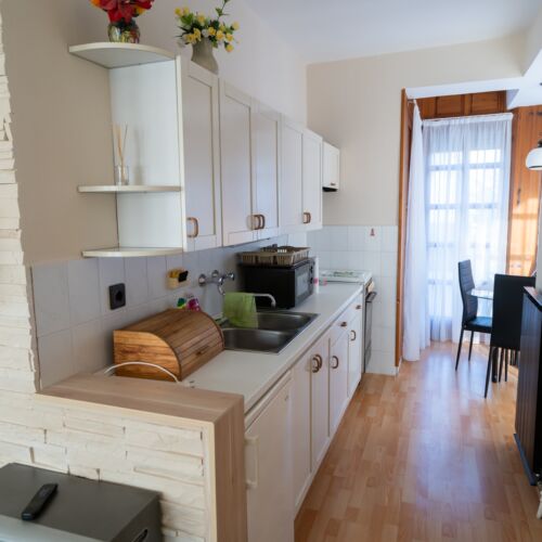 Apartament deluxe lCD TV cu 2 camere pentru 4 pers.