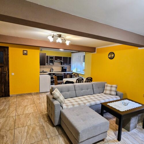 Apartman s koupelnou s vlastní kuchyní pro 5 os. se 2 ložnicemi (s možností přistýlky)