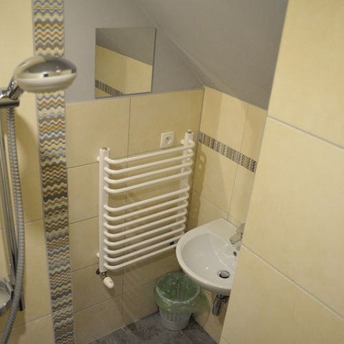 Pokój 4-osobowy z balkonem z łazienką