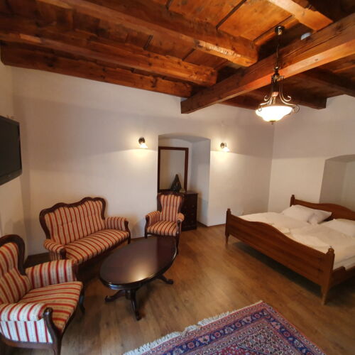 Camera dubla superior