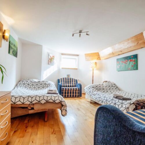 Pokój 4-osobowy  (możliwa dostawka)