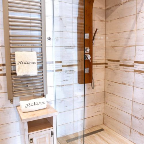 Domek drewniany 8-osobowy Komfort z widokiem na góry