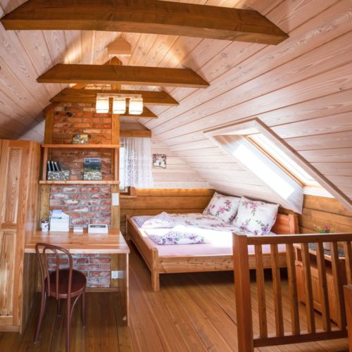 Domek drewniany 4-osobowy Romantyczny Lux