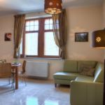 Comfort Upstairs 2-Room Apartment for 4 Persons