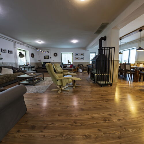 Family Holiday Home for 12 Persons with Kitchen