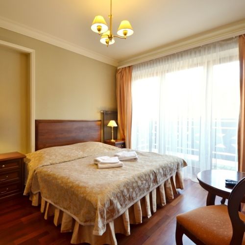 Apartament studio cu 2 camere pentru 3 pers.