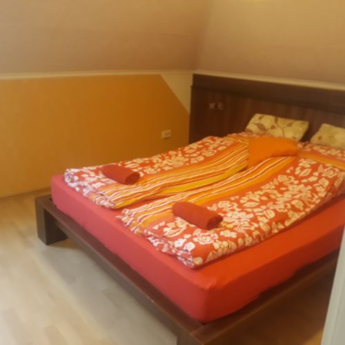 Apartament la etaj cu 1 camera pentru 4 pers.