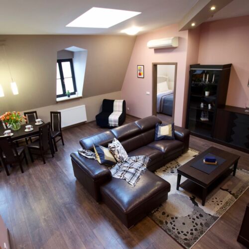 Apartament gallery cu aer conditionat cu 2 camere pentru 5 pers.