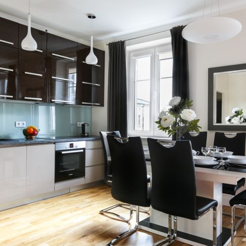 Apartament 8-osobowy Business Family z 3 pomieszczeniami sypialnianymi