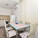 2-Zimmer-Apartment für 5 Personen Obergeschoss mit Klimaanlage