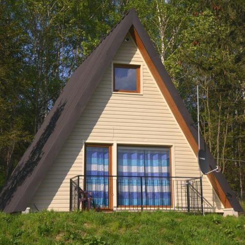 Domek weekendowy 2-osobowy  (możliwa dostawka)