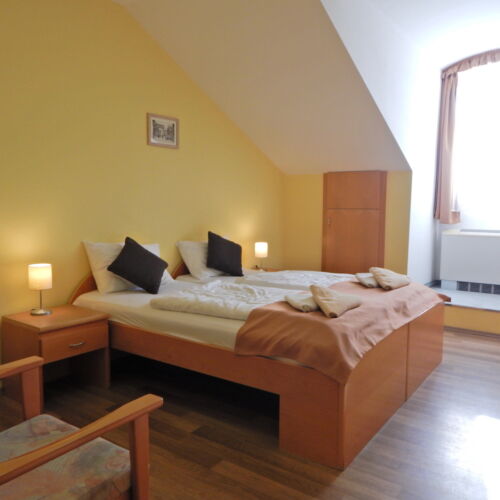 Pokój 2-osobowy Parter lub poddasze Classic