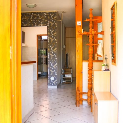 Ground Floor 2-Room Apartment for 5 Persons