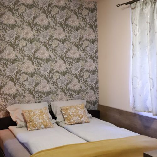 Camera dubla art cu aer condiționat