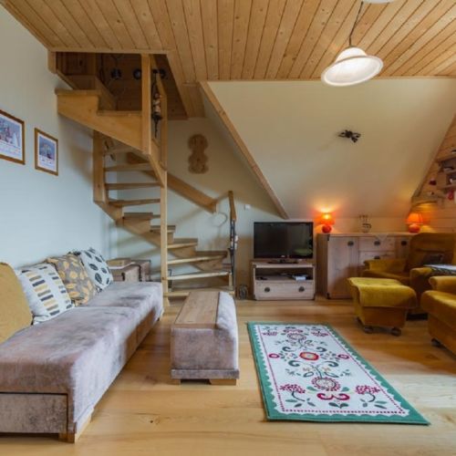 Apartament cu vedere spre munte cu 2 camere pentru 6 pers.