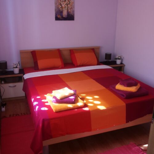 Apartament cu vedere spre mare a cu 2 camere pentru 4 pers. (se poate solicita pat suplimentar)