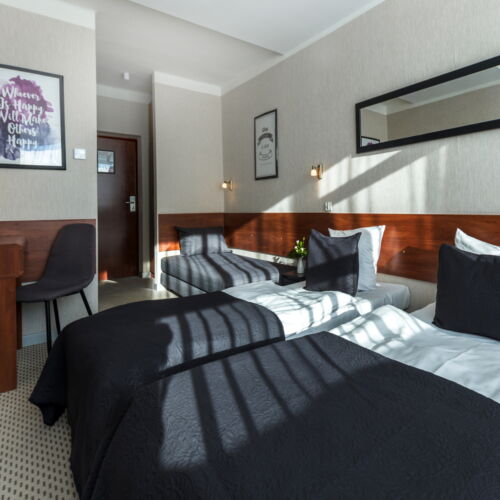 Standard Quadruple Room