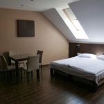 Deluxe Apartman s manželskou postelí s 1 ložnicí s výhledem do dvora (s možností přistýlky)