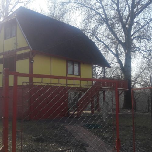 Domek letniskowy 8-osobowy z klimatyzacją z widokiem na rzekę