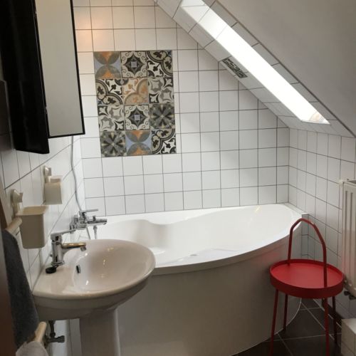 Apartament art la mansardă cu 1 camera pentru 2 pers.