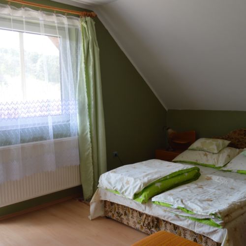 Upstairs Family Holiday Home for 12 Persons