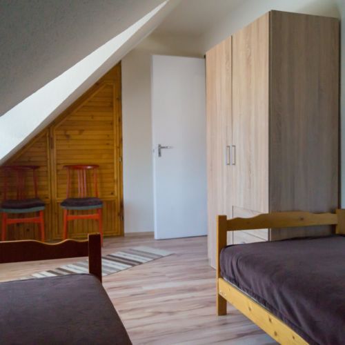 Apartament familial(ă) cu terasă pentru 6 pers. (se inchirieaza doar integral)