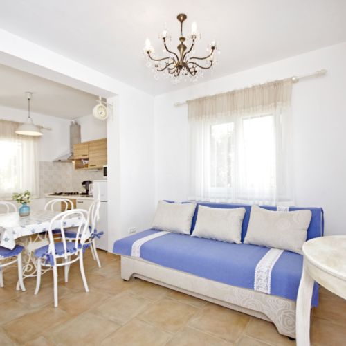 Apartament cu terasă a cu 3 camere pentru 5 pers.