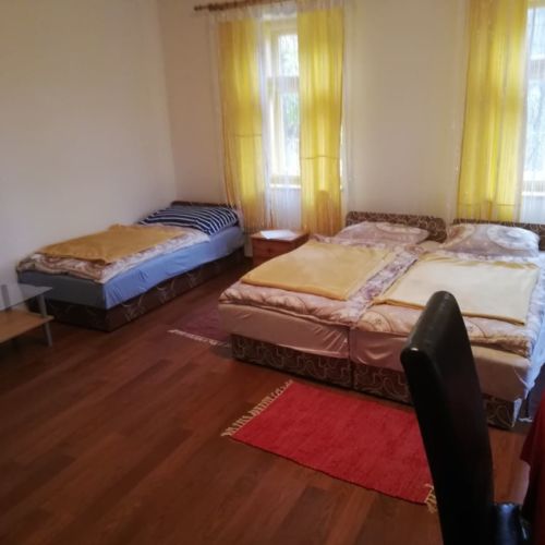 Pokój 3-osobowy na parterze Komfort (możliwa dostawka)