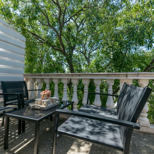 Apartament 4-osobowy z klimatyzacją na piętrze z 2 pomieszczeniami sypialnianymi