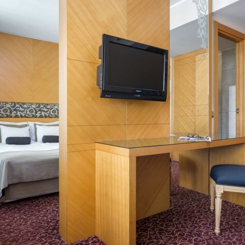 2-Room Family Balcony Suite for 3 Persons