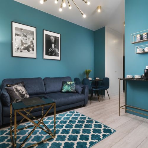 Apartament la etaj cu terasa cu 2 camere pentru 4 pers.