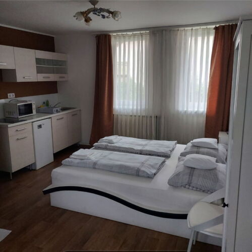 Földszinti Studio franciaágyas szoba