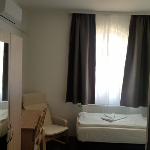 Pokój 2-osobowy z łazienką z klimatyzacją