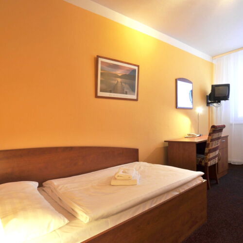 Pokoj se sprchou  pro 1 os.