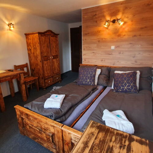 Standard Pokoj se sprchou pro 2 os.