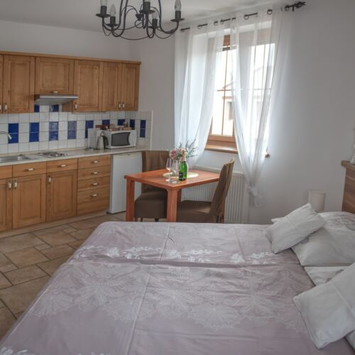 Studio Apartman s vlastní kuchyňkou pro 2 os. s 1 ložnicí