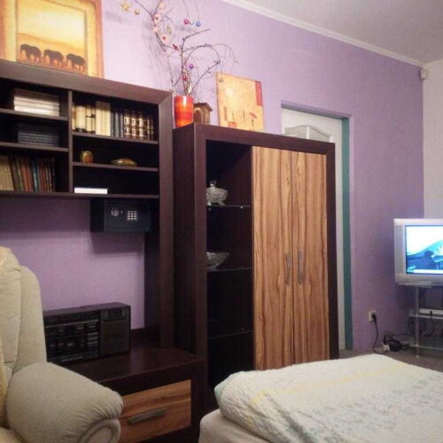 Apartman se sprchou pro 2 os. s 1 ložnicí s výhledem do zahrady (s možností přistýlky)