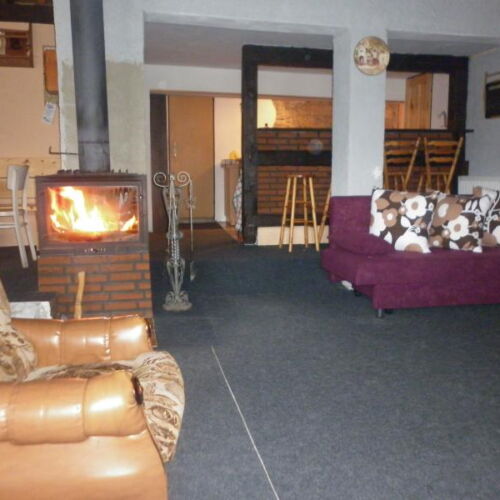 Apartman se sprchou s vlastní kuchyní pro 6 os. se 2 ložnicemi (s možností přistýlky)