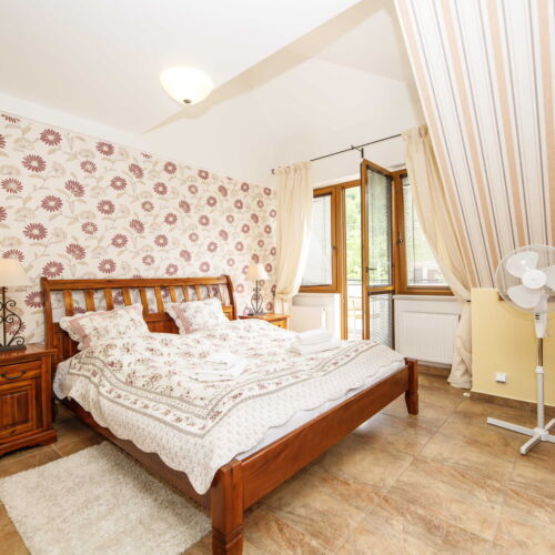 1-Zimmer-Apartment für 3 Personen mit Balkon und Klimaanlage