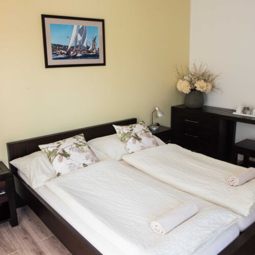 Apartman se sprchou s vlastní kuchyňkou pro 4 os. se 2 ložnicemi